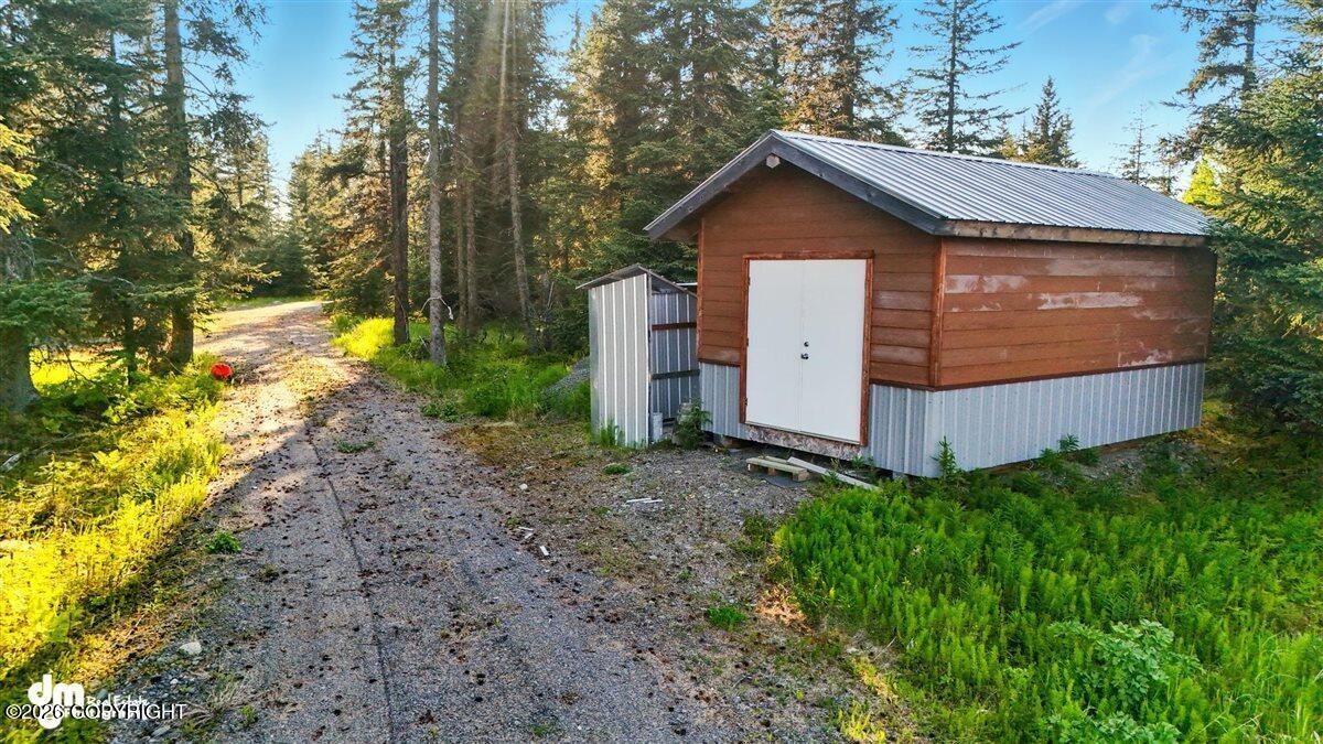 33175 Sterling Highway Property Photo 2