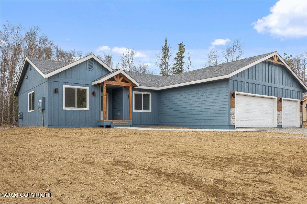 141 E Hygrade Lane Property Photo 1