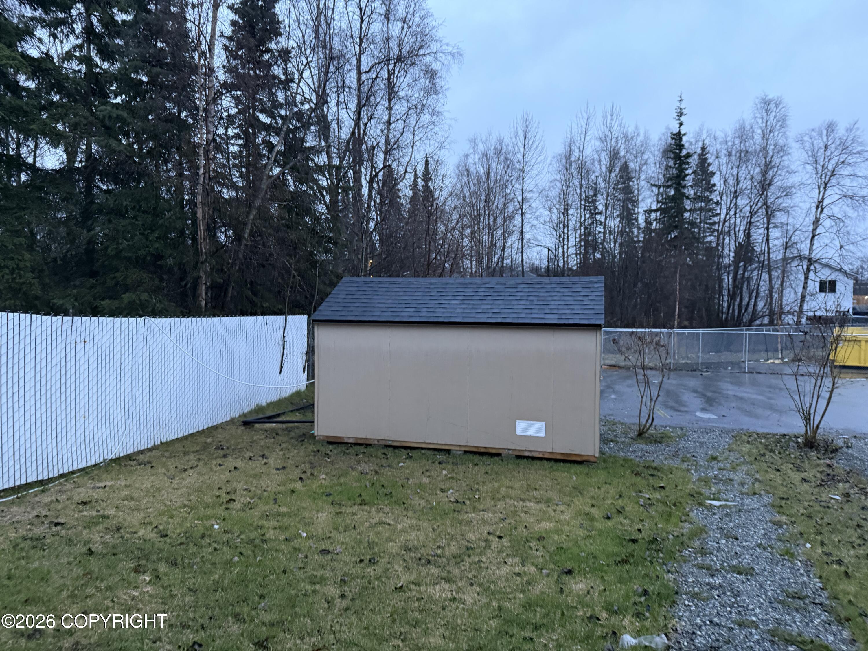3729 Mccain Loop Property Photo 2