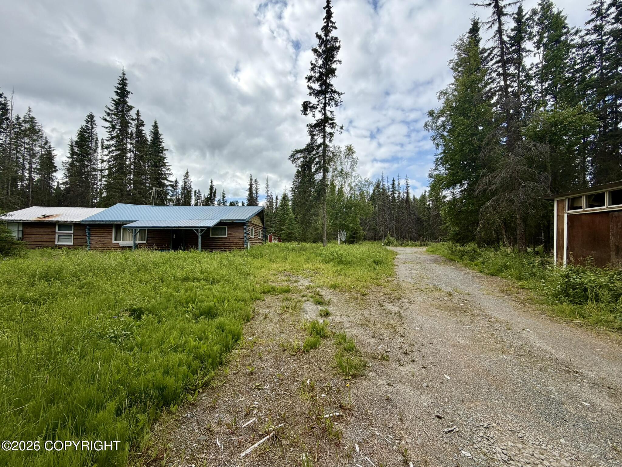 38175 Whispering Lane Property Photo 7
