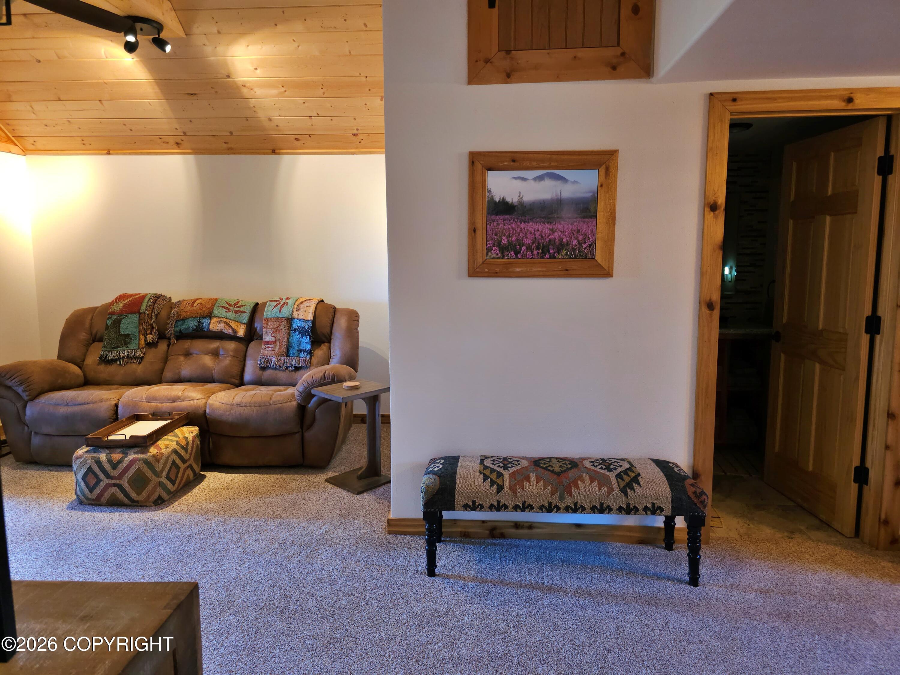 32260 Moonshine Drive Property Photo 7