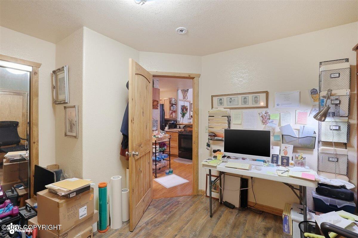 26214 Pointavista Drive Property Photo 23