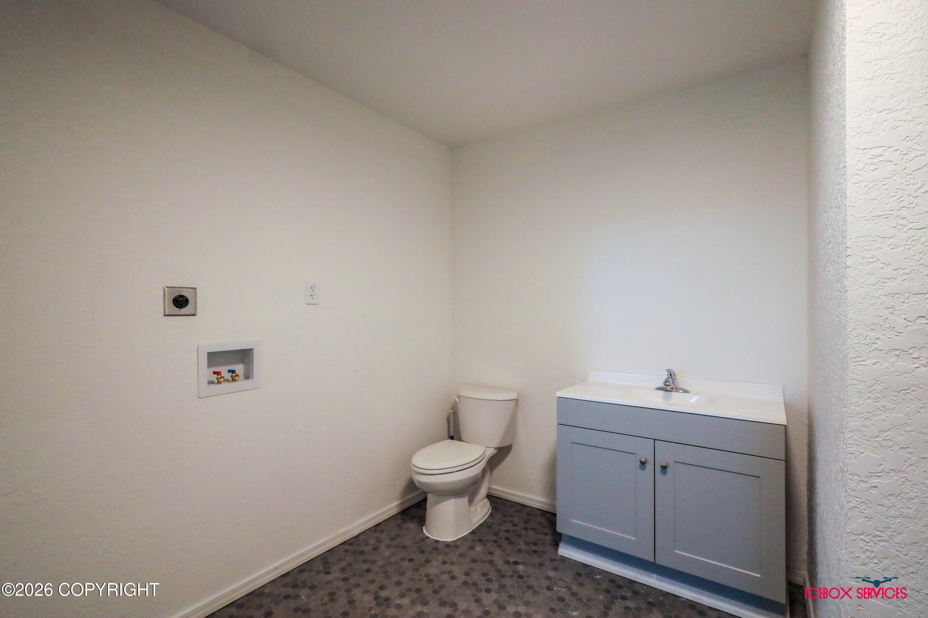 820 E Evergreen Avenue #5 Property Photo 15