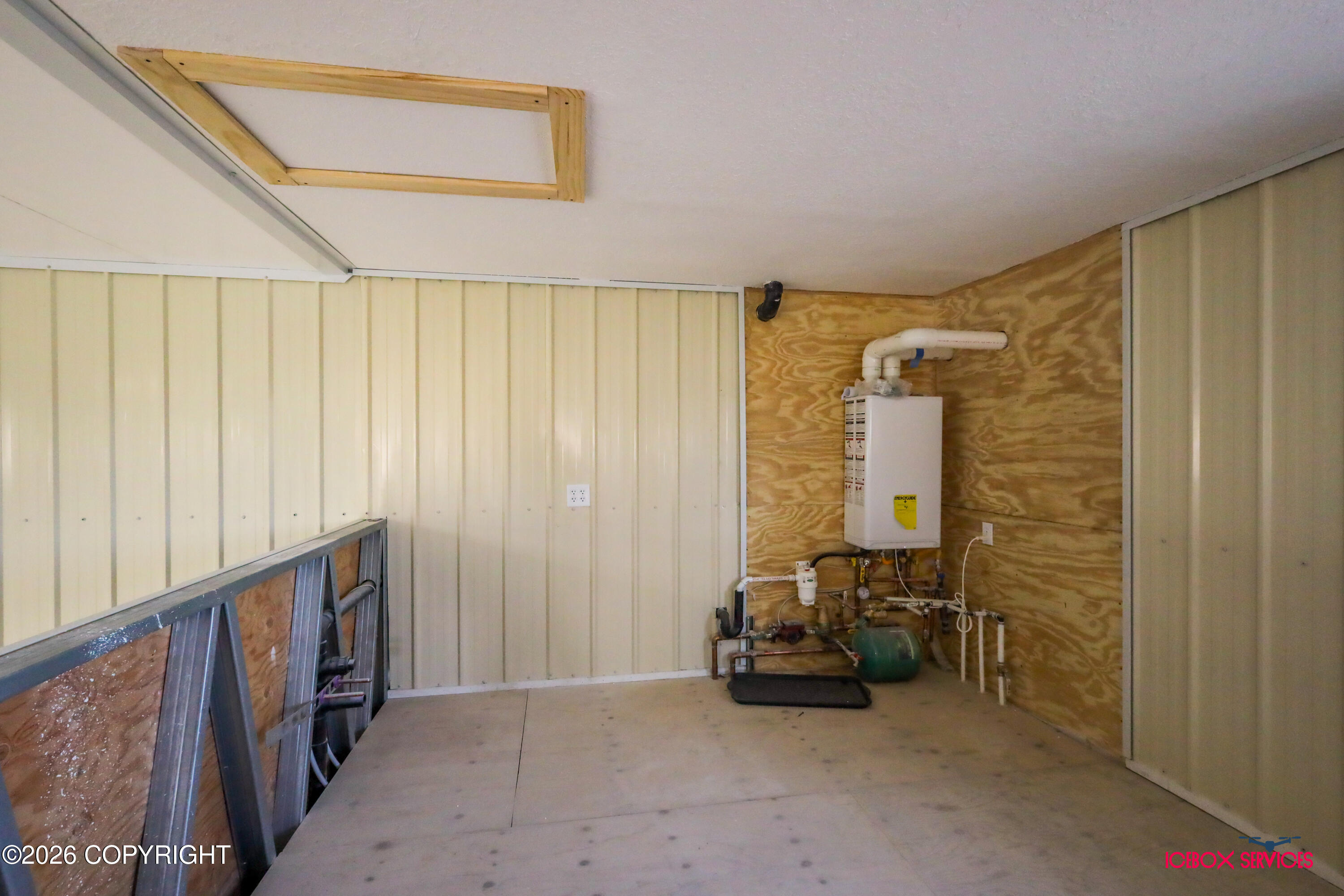 820 E Evergreen Avenue #5 Property Photo 16