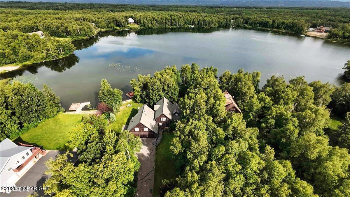 6631 E Wolf Lake Drive Property Photo 4