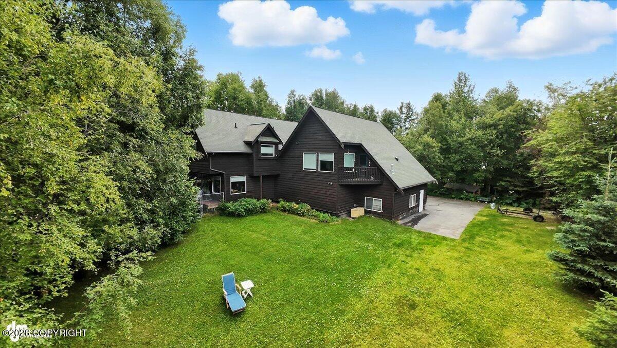 6631 E Wolf Lake Drive Property Photo 6