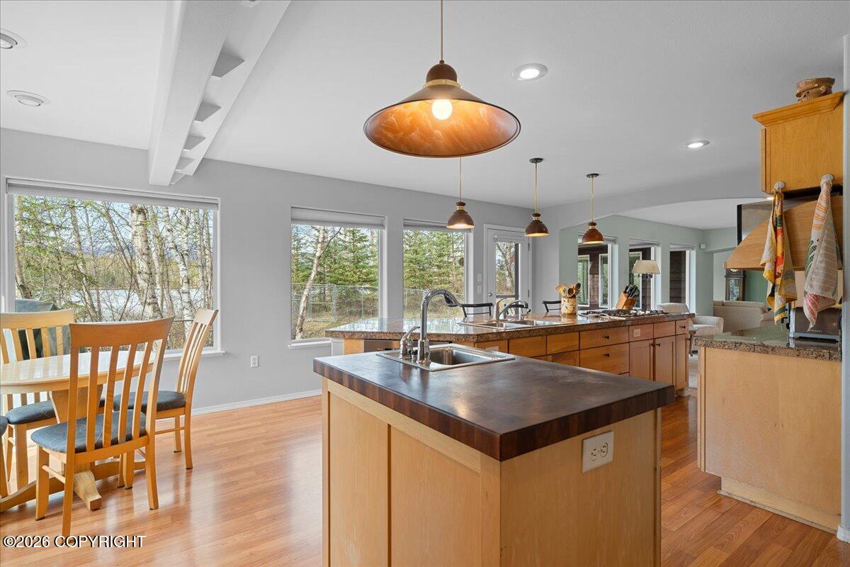 6631 E Wolf Lake Drive Property Photo 17