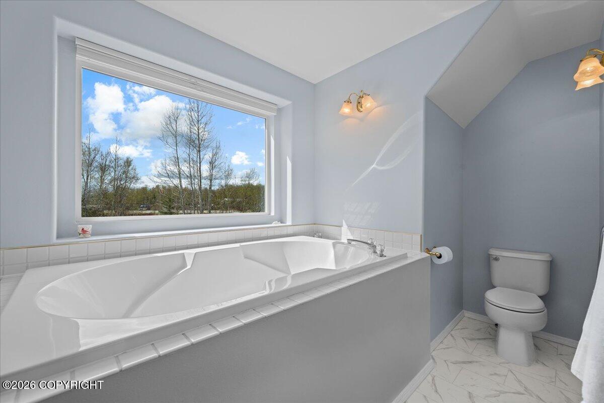 6631 E Wolf Lake Drive Property Photo 39