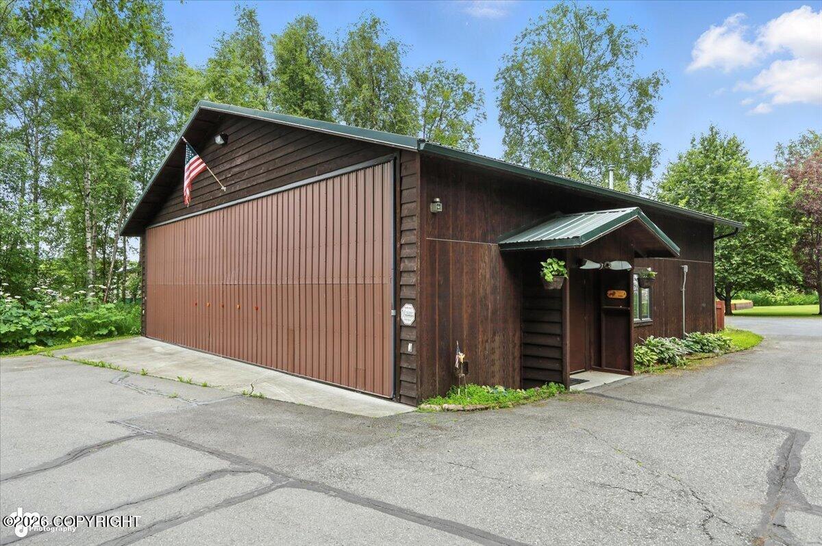 6631 E Wolf Lake Drive Property Photo 77