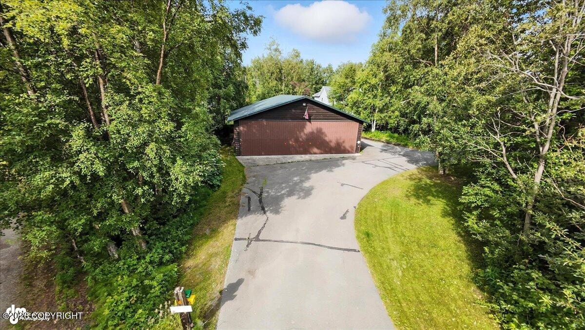 6631 E Wolf Lake Drive Property Photo 82