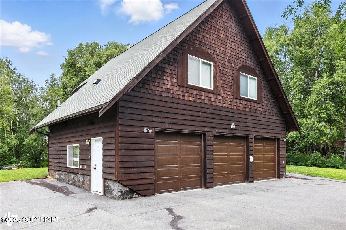 6631 E Wolf Lake Drive Property Photo 87