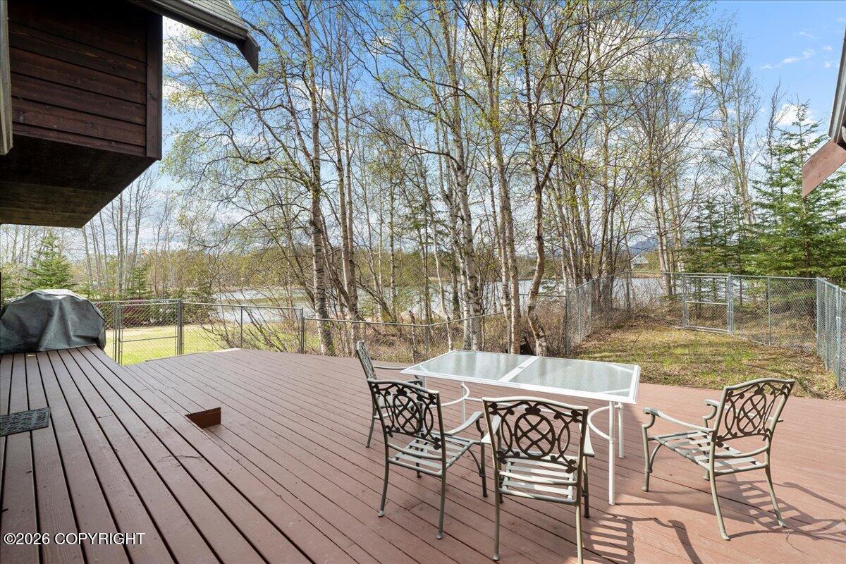 6631 E Wolf Lake Drive Property Photo 94