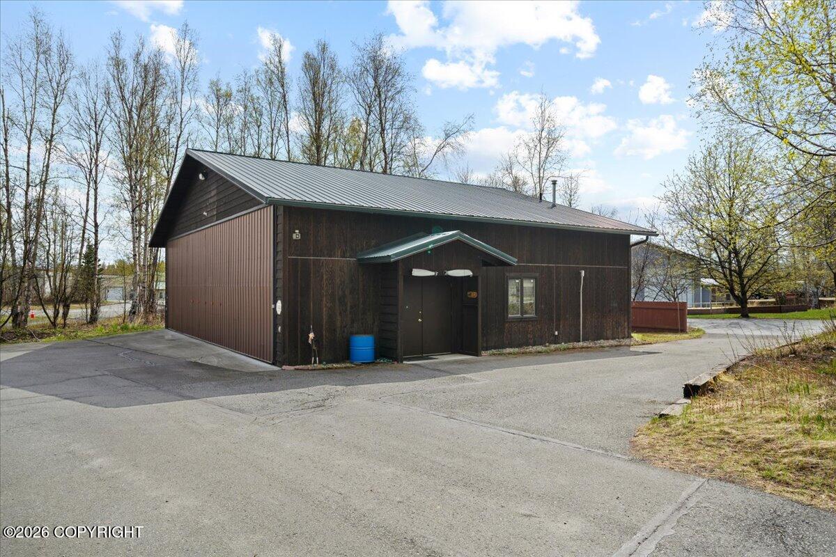 6631 E Wolf Lake Drive Property Photo 97