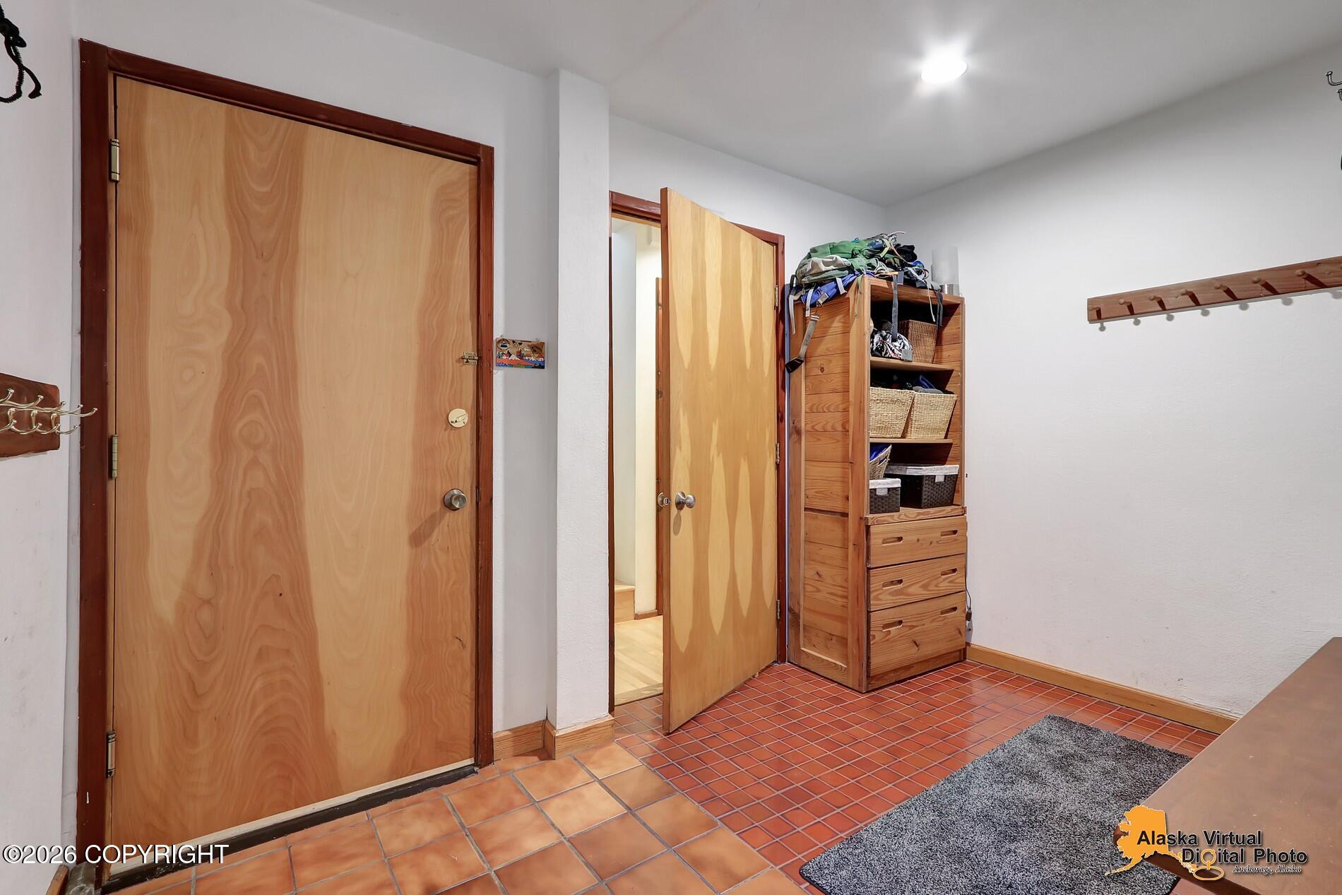 17520 Snow Crest Lane Property Photo 35