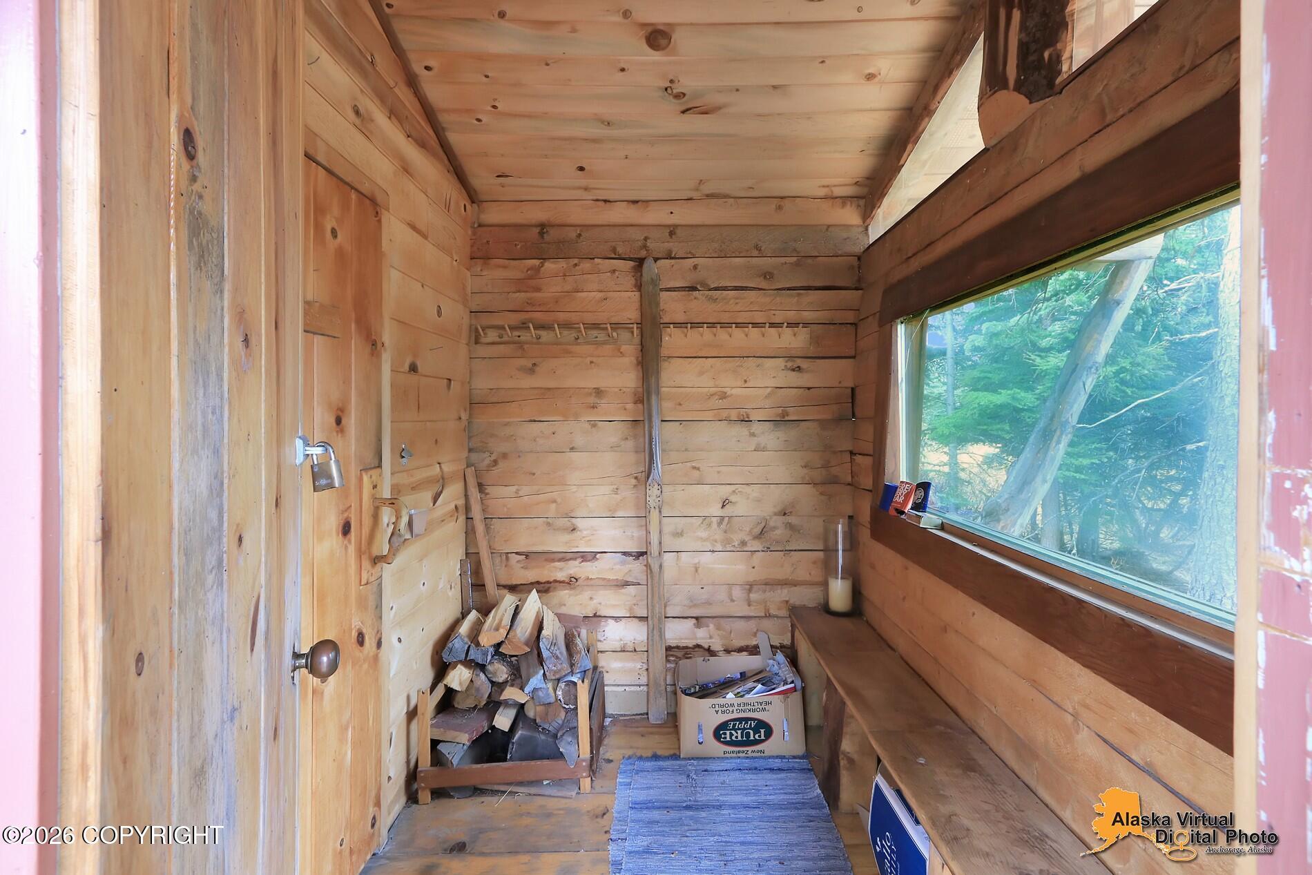17520 Snow Crest Lane Property Photo 47