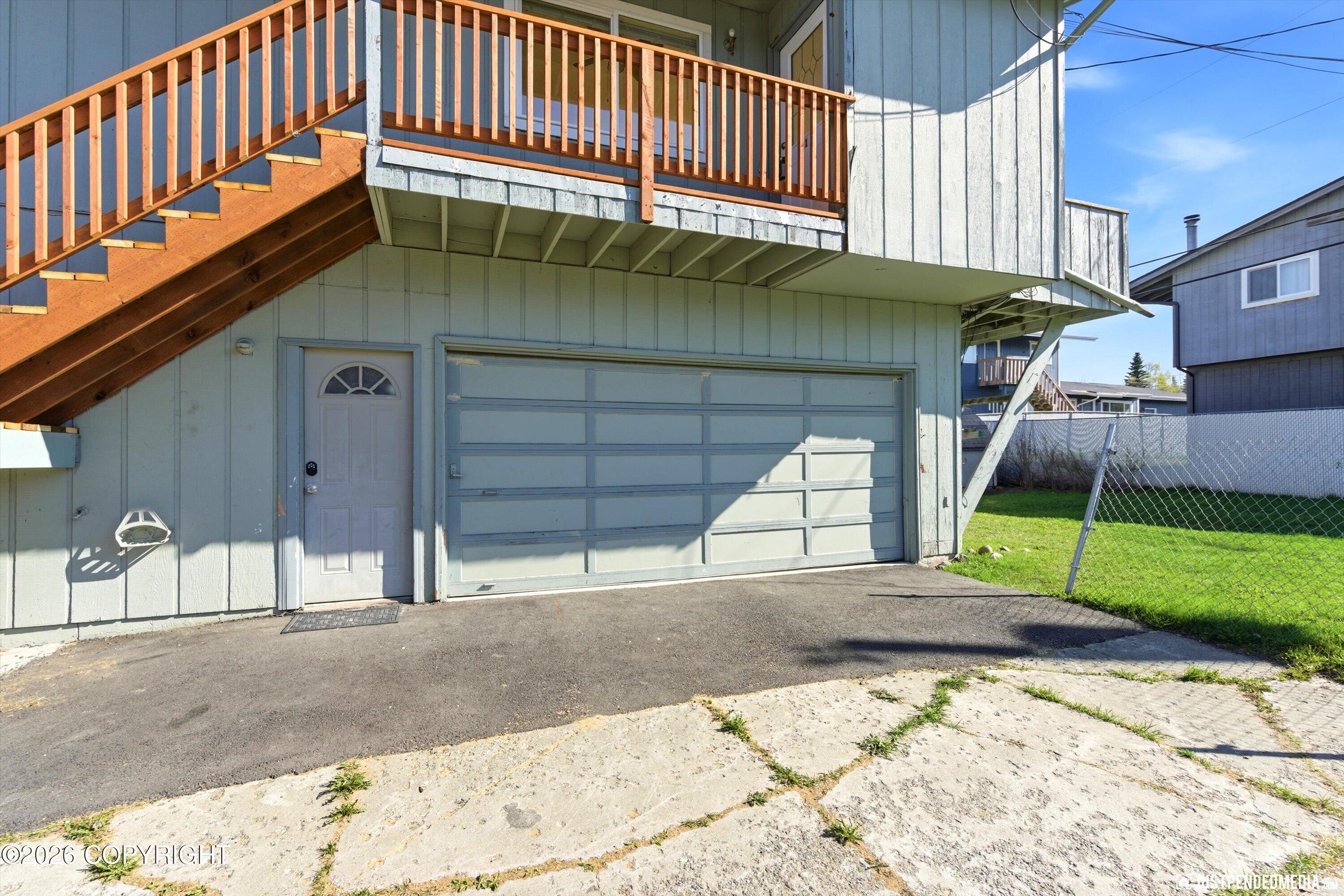 1221 Friendly Lane Property Photo 5