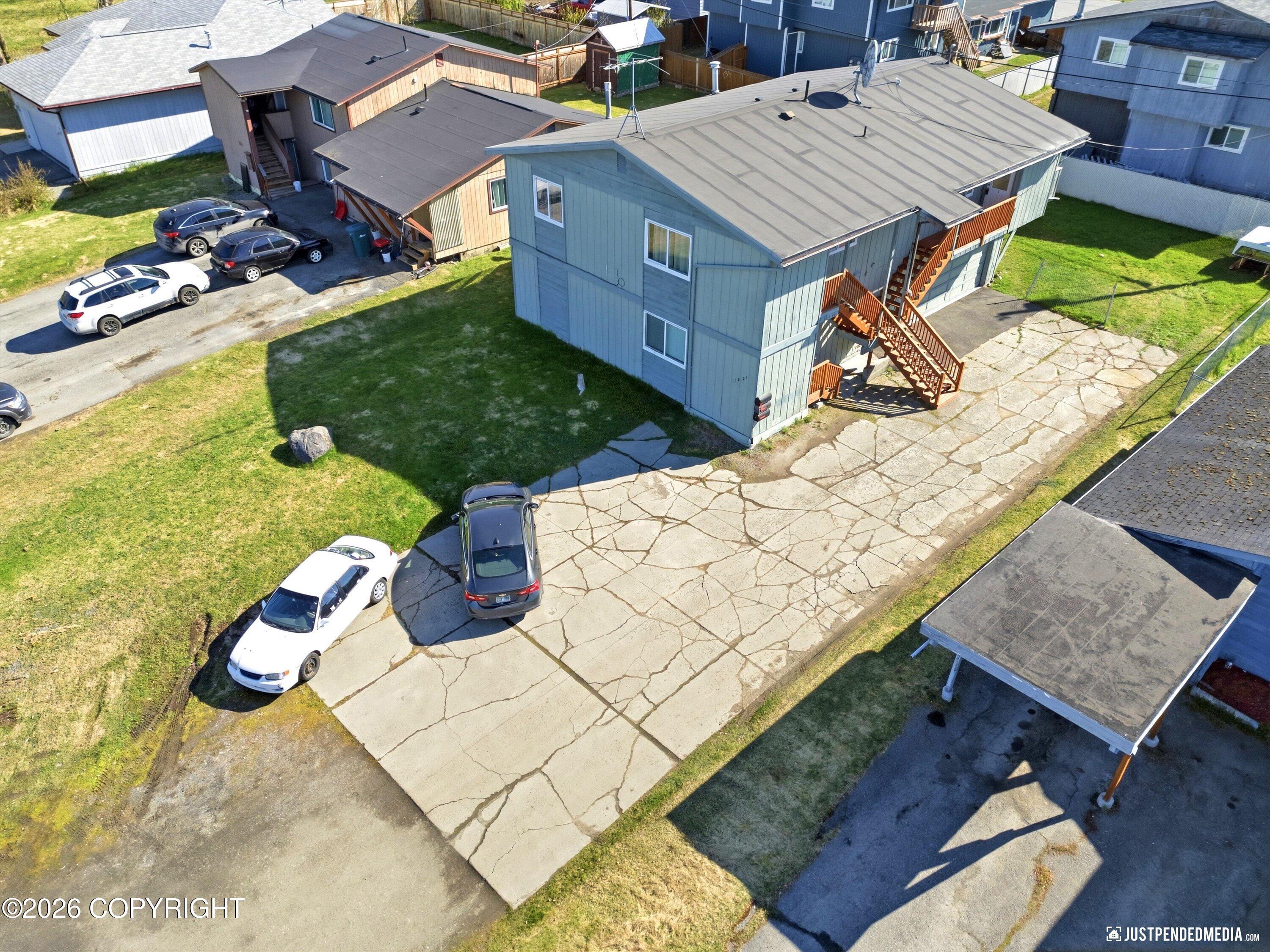 1221 Friendly Lane Property Photo 44