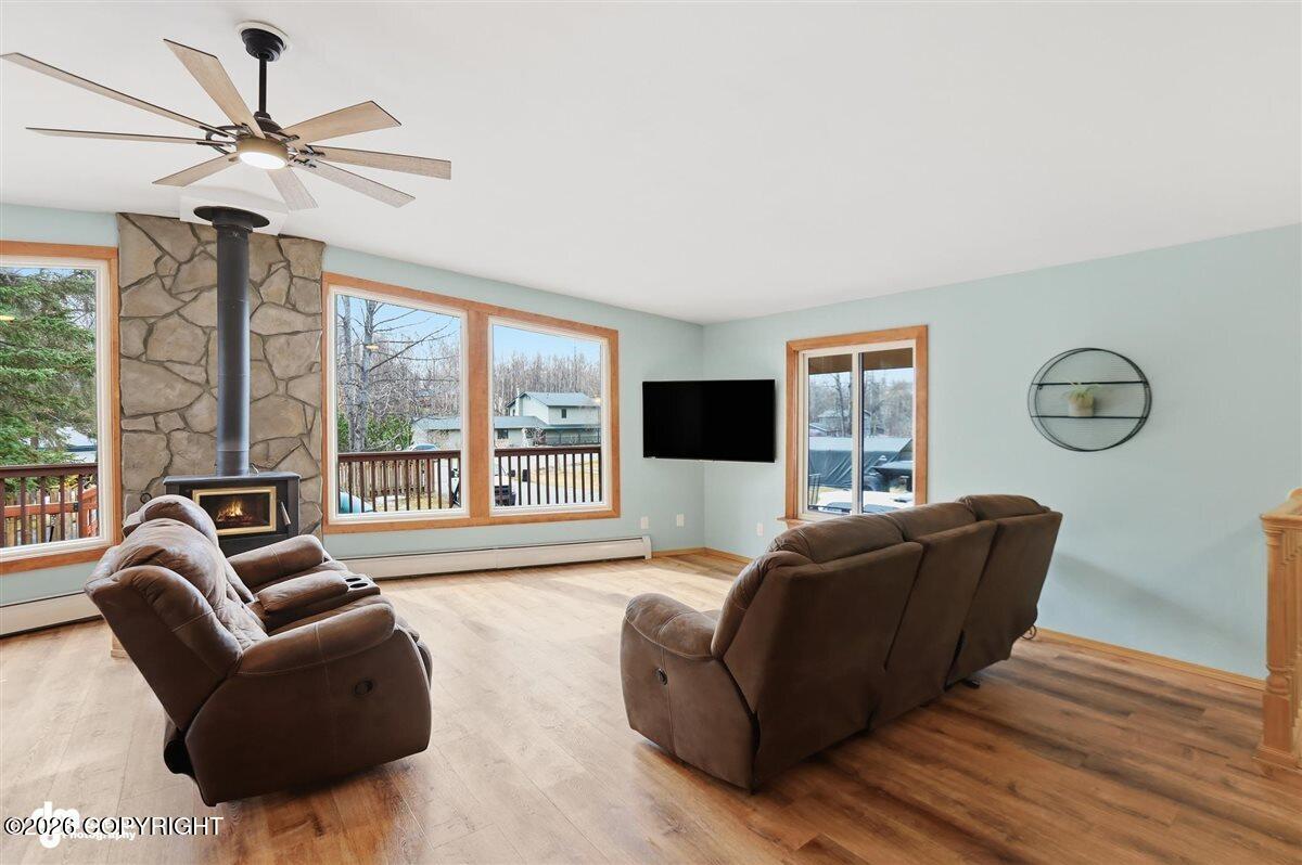 22545 Lampert Circle Property Photo 8