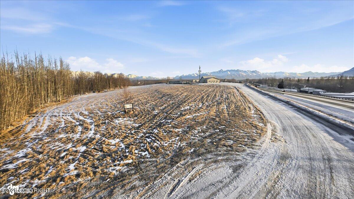 4203 E Meridian Loop Property Photo 18