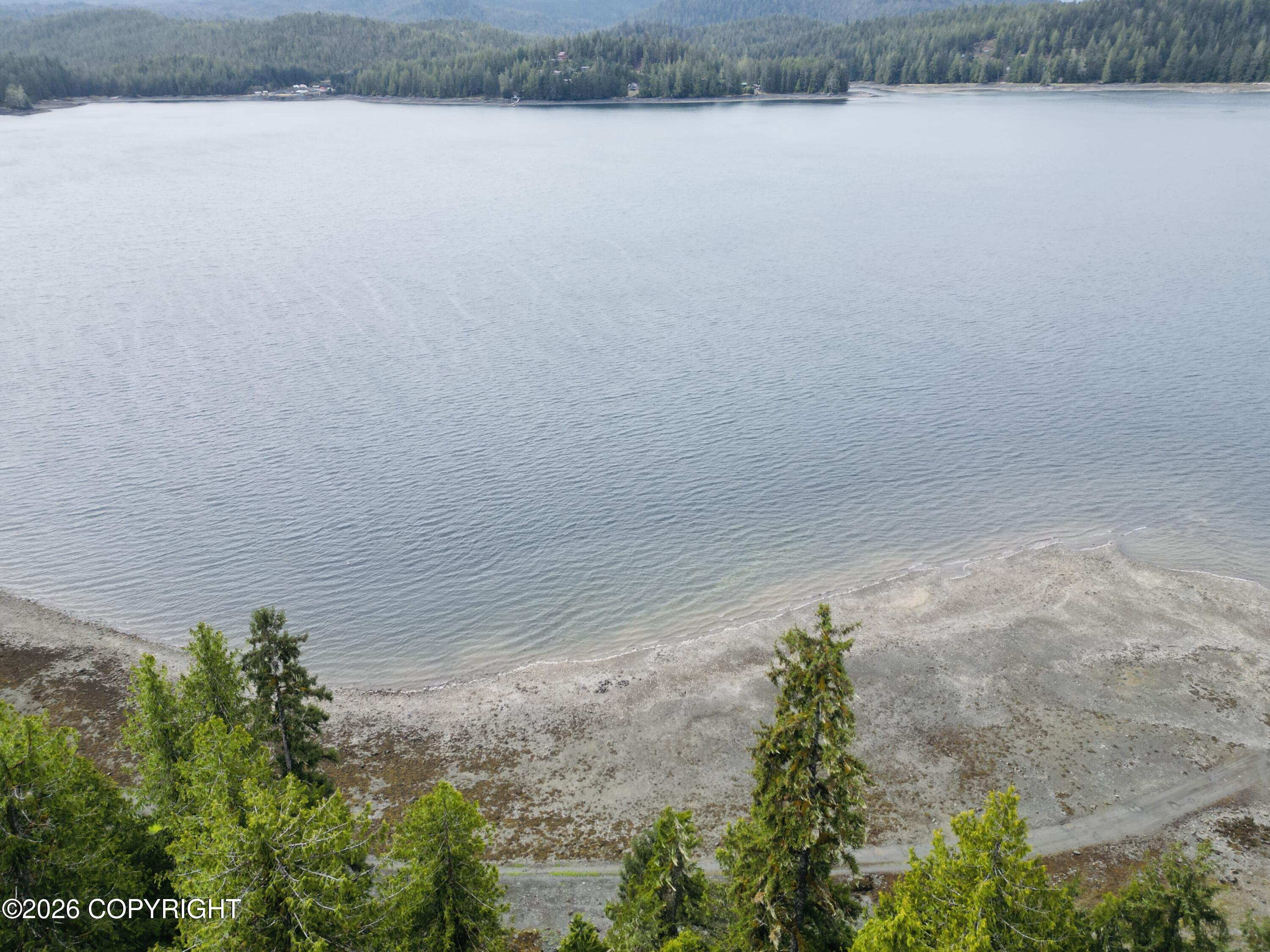 B22 L9 Whale Pass Waterfront Property Photo 8