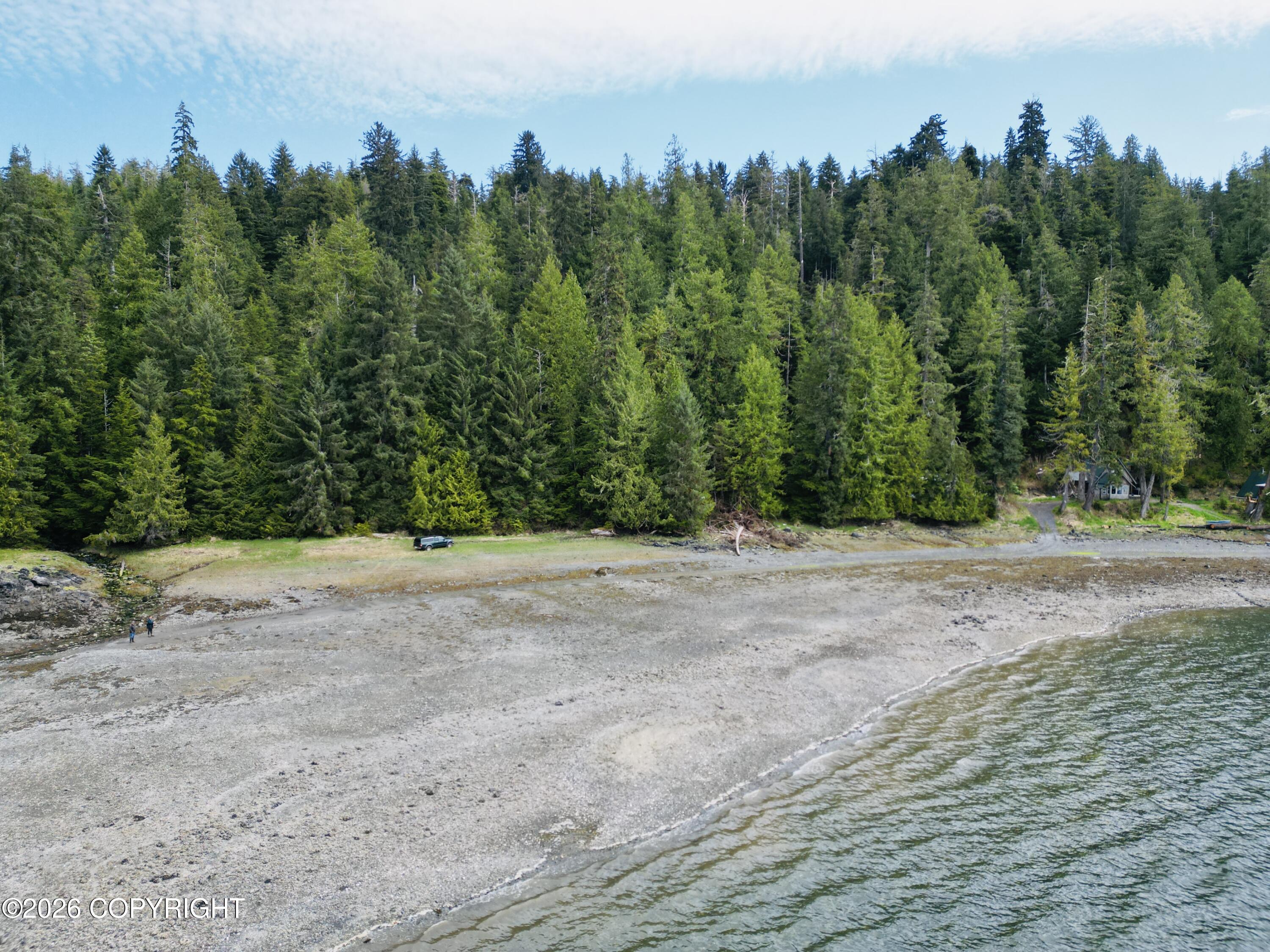 B22 L9 Whale Pass Waterfront Property Photo 9