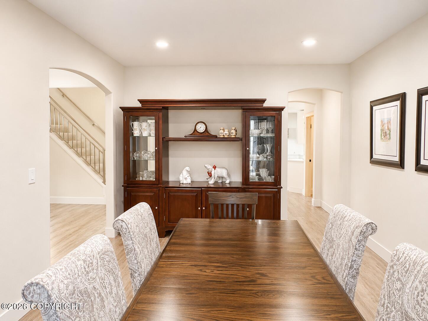 8000 Skyhills Drive Property Photo 8