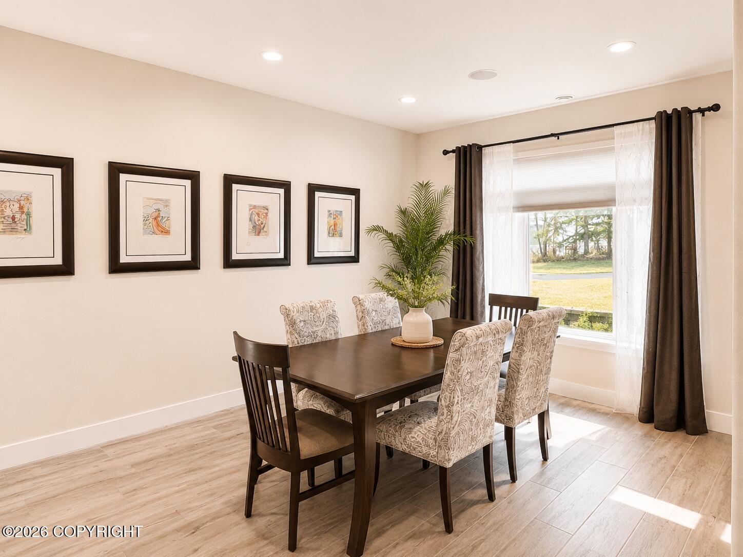 8000 Skyhills Drive Property Photo 9