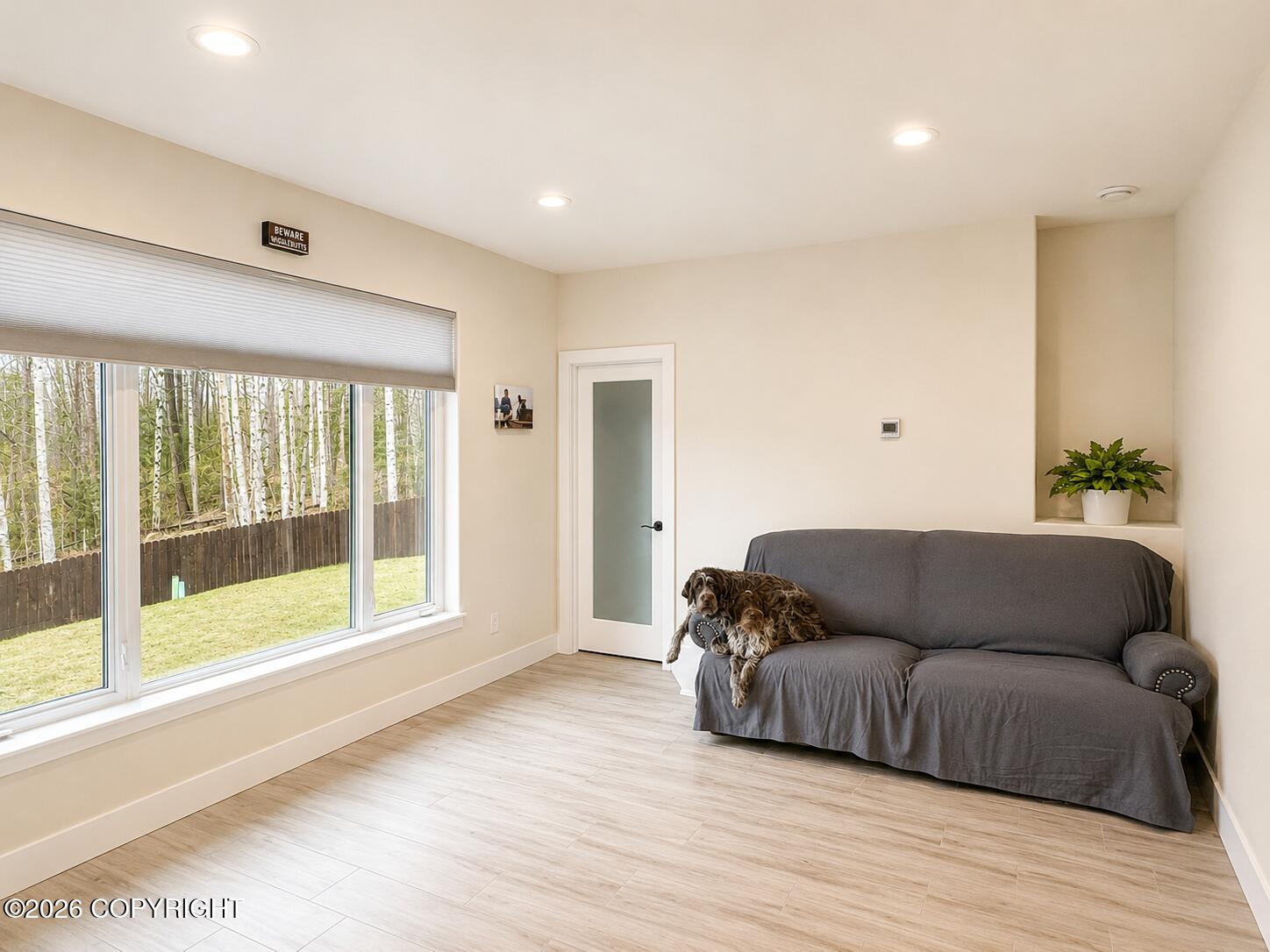 8000 Skyhills Drive Property Photo 32