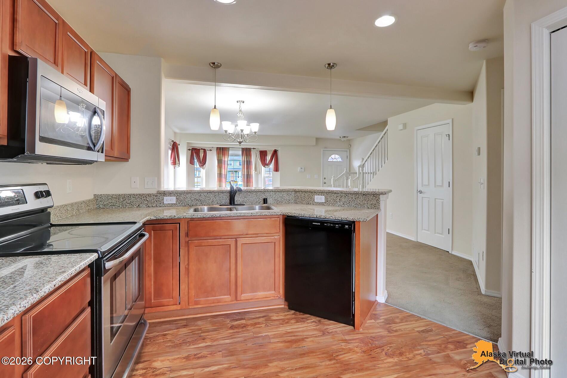 135 Matthew Paul Way #48 Property Photo 13