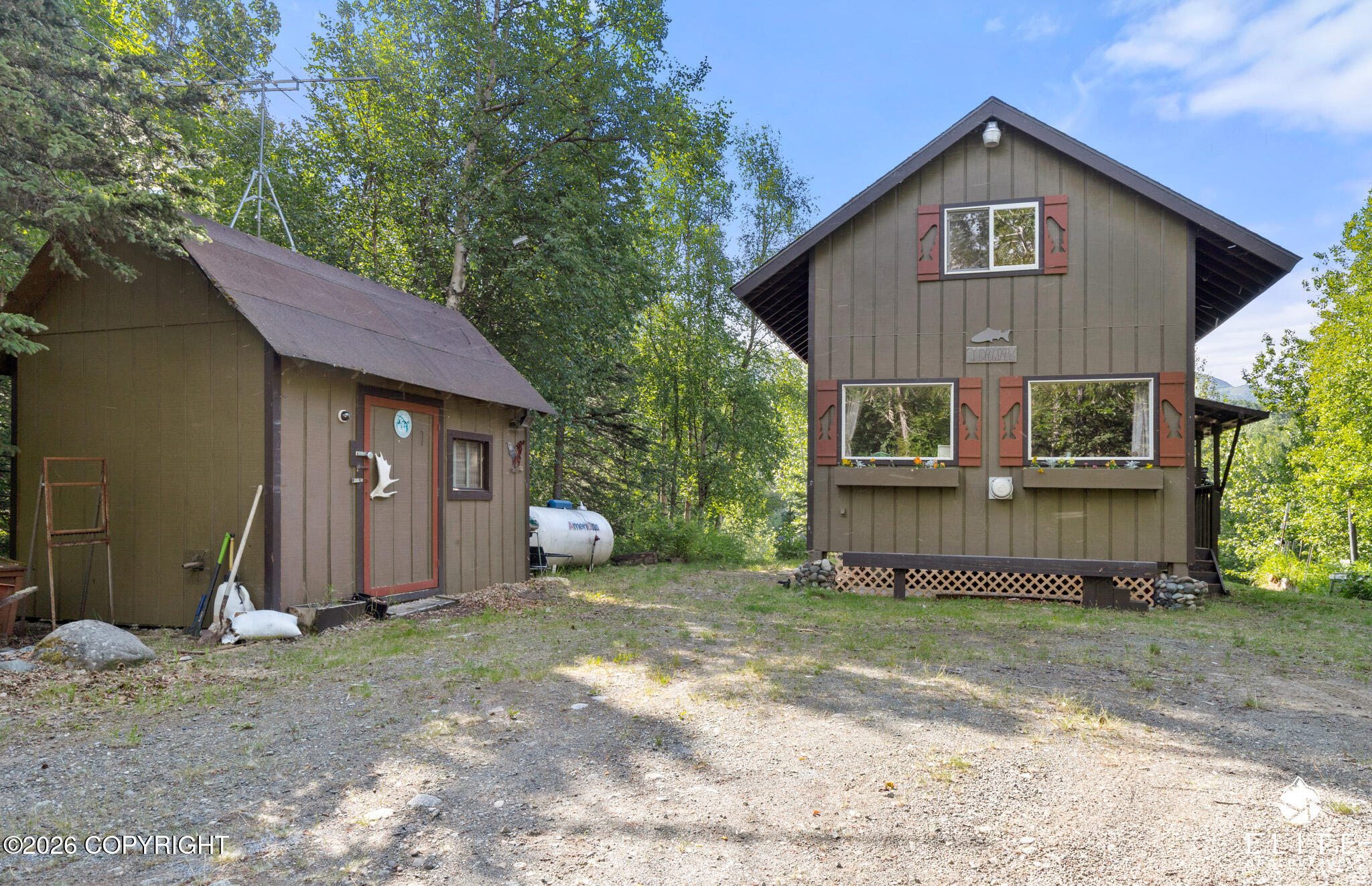 33695 E Oline Circle Property Photo 13