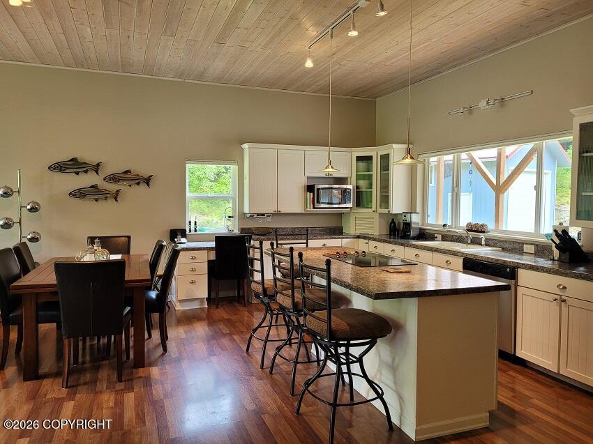 22 Raven Drive Property Photo 6