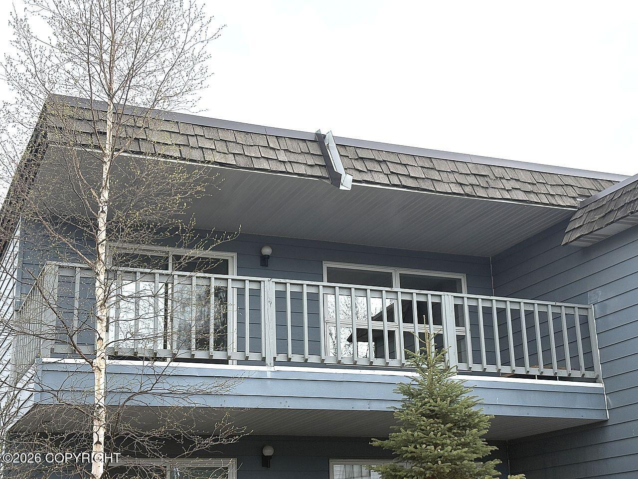 1601 Marika Road #7 Property Photo 4