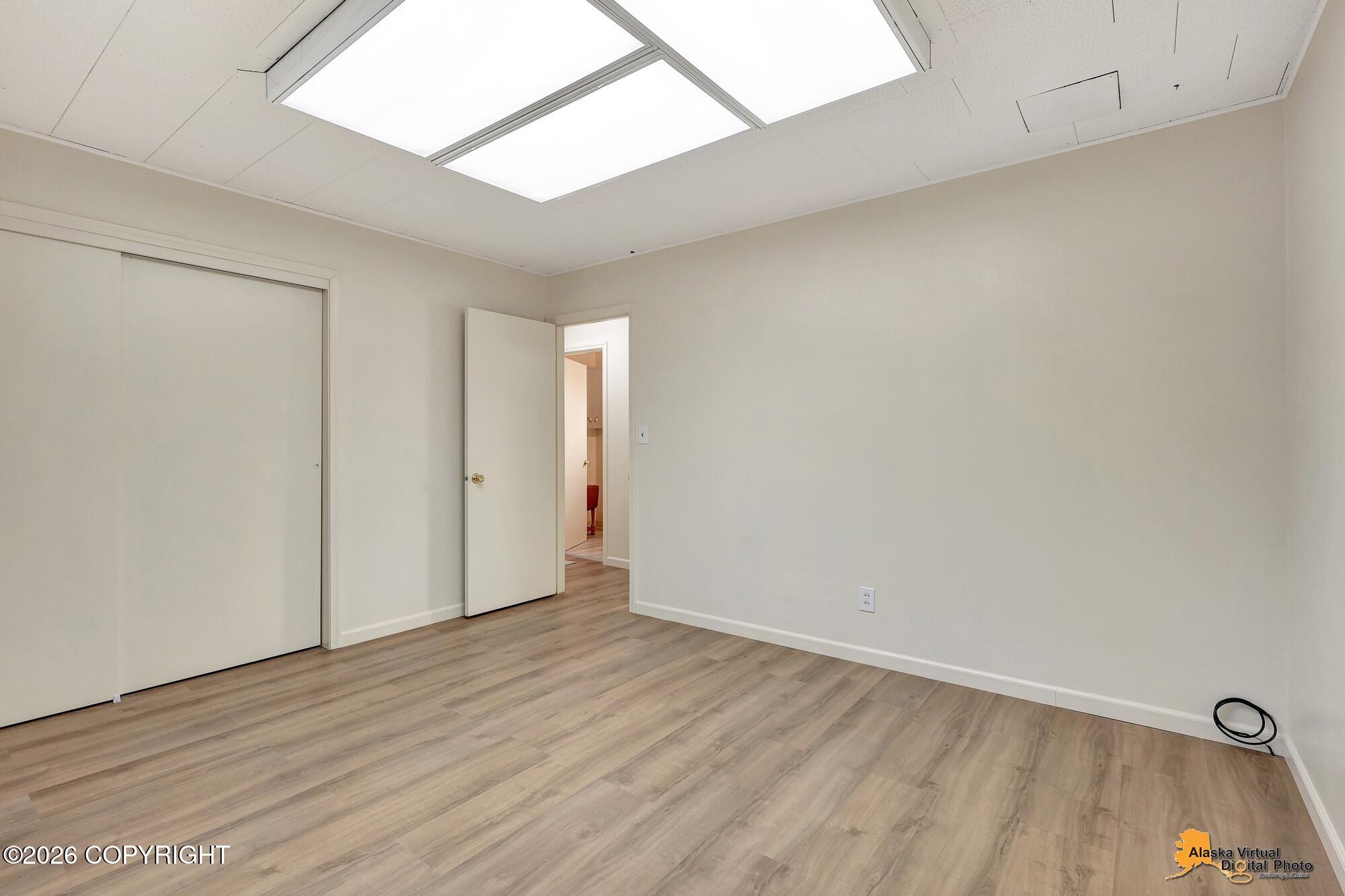 1563 E Tudor Road Property Photo 16