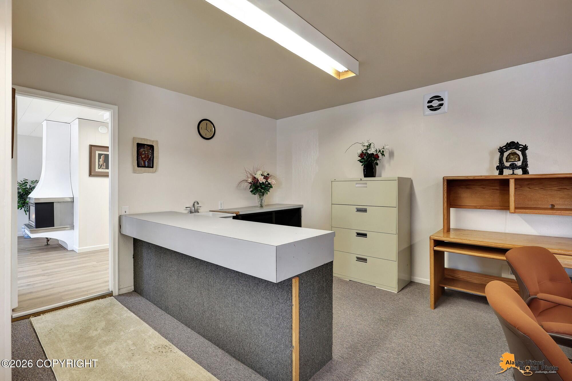 1563 E Tudor Road Property Photo 27