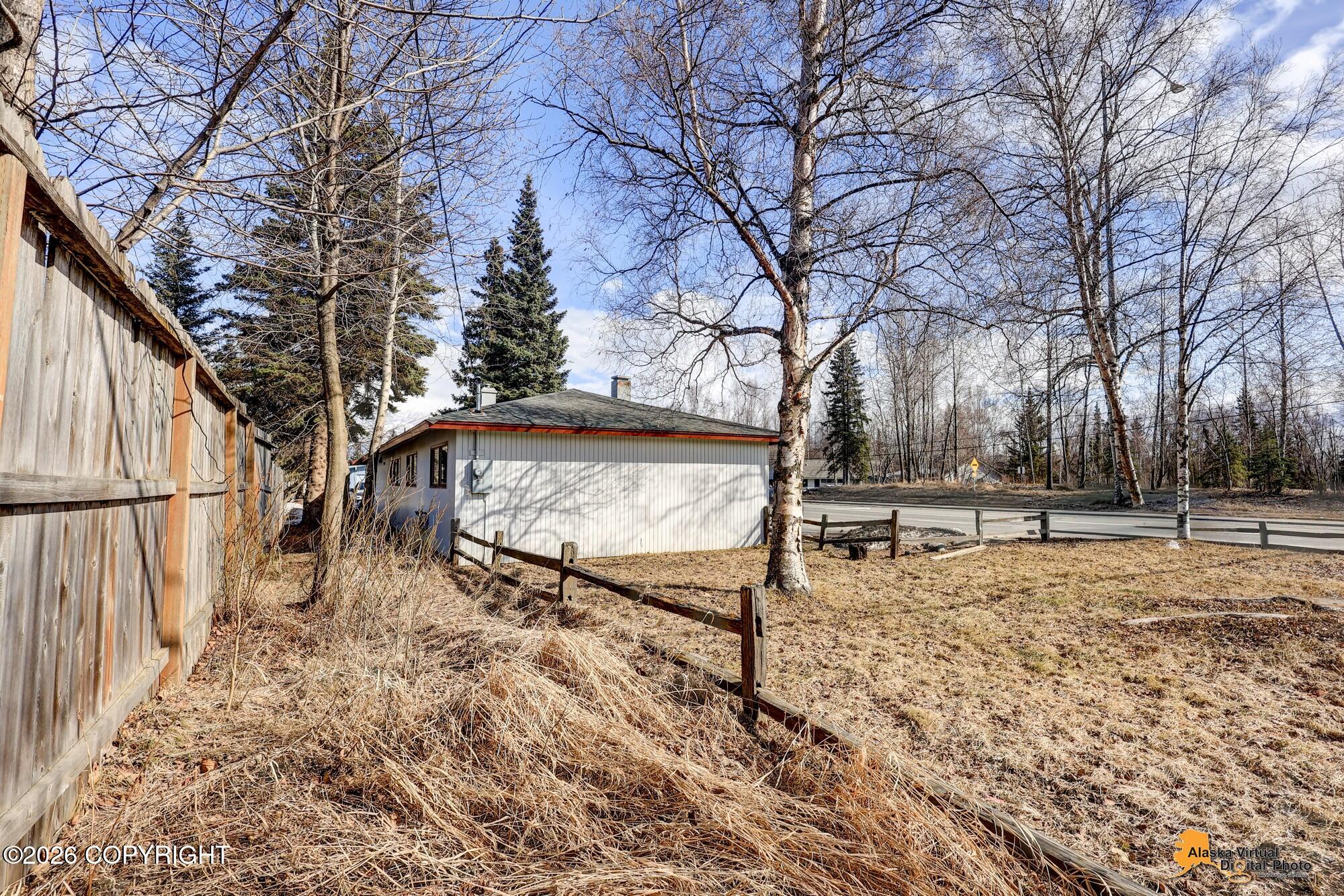 1563 E Tudor Road Property Photo 31