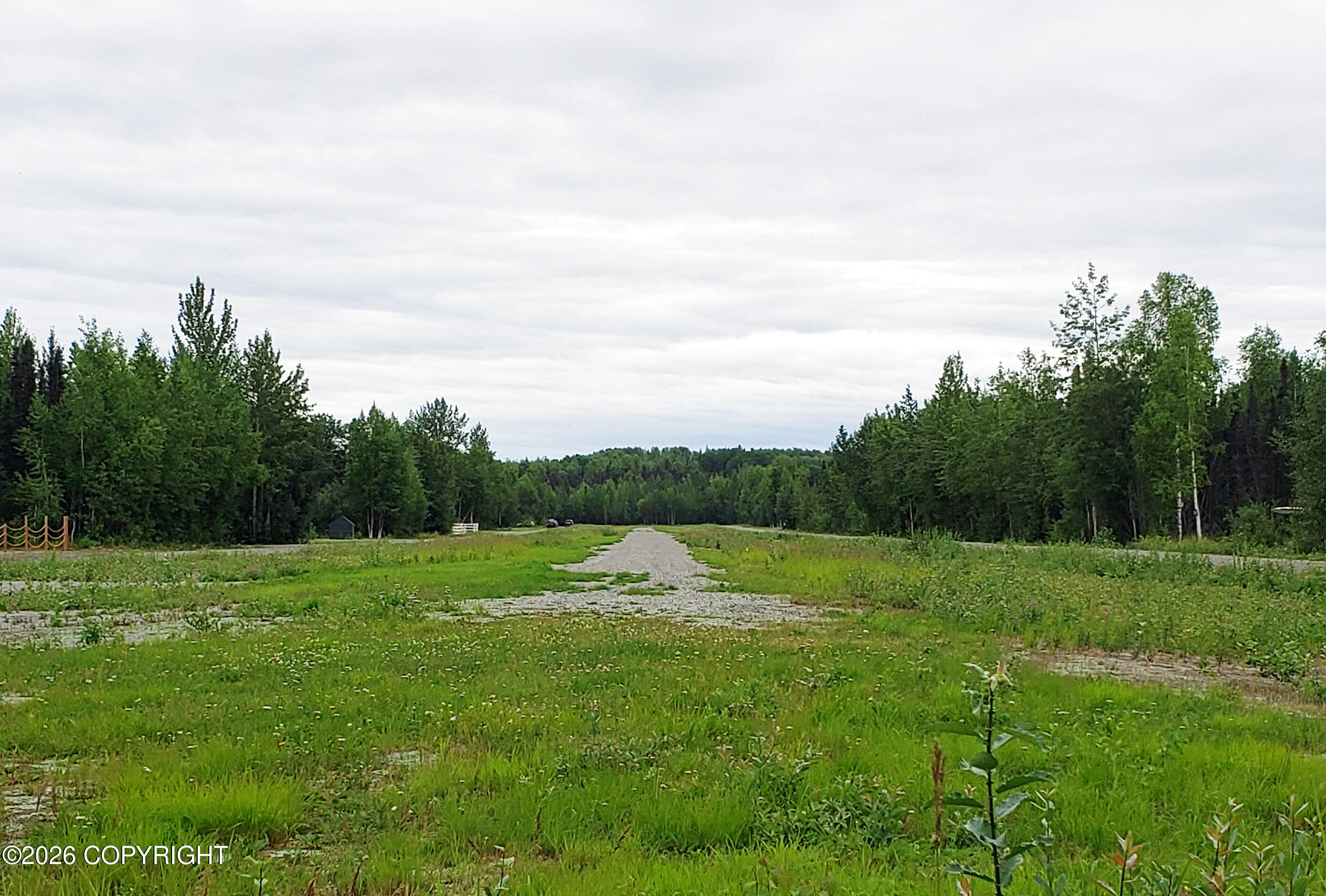 14037 E Mckinley Drive Property Photo 8