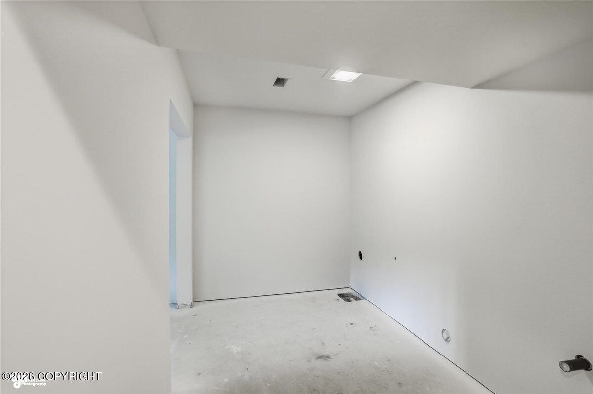 13800 Canyon Road Property Photo 41