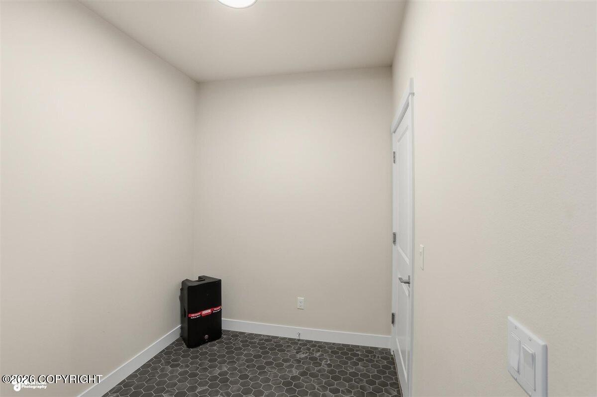 13800 Canyon Road Property Photo 46