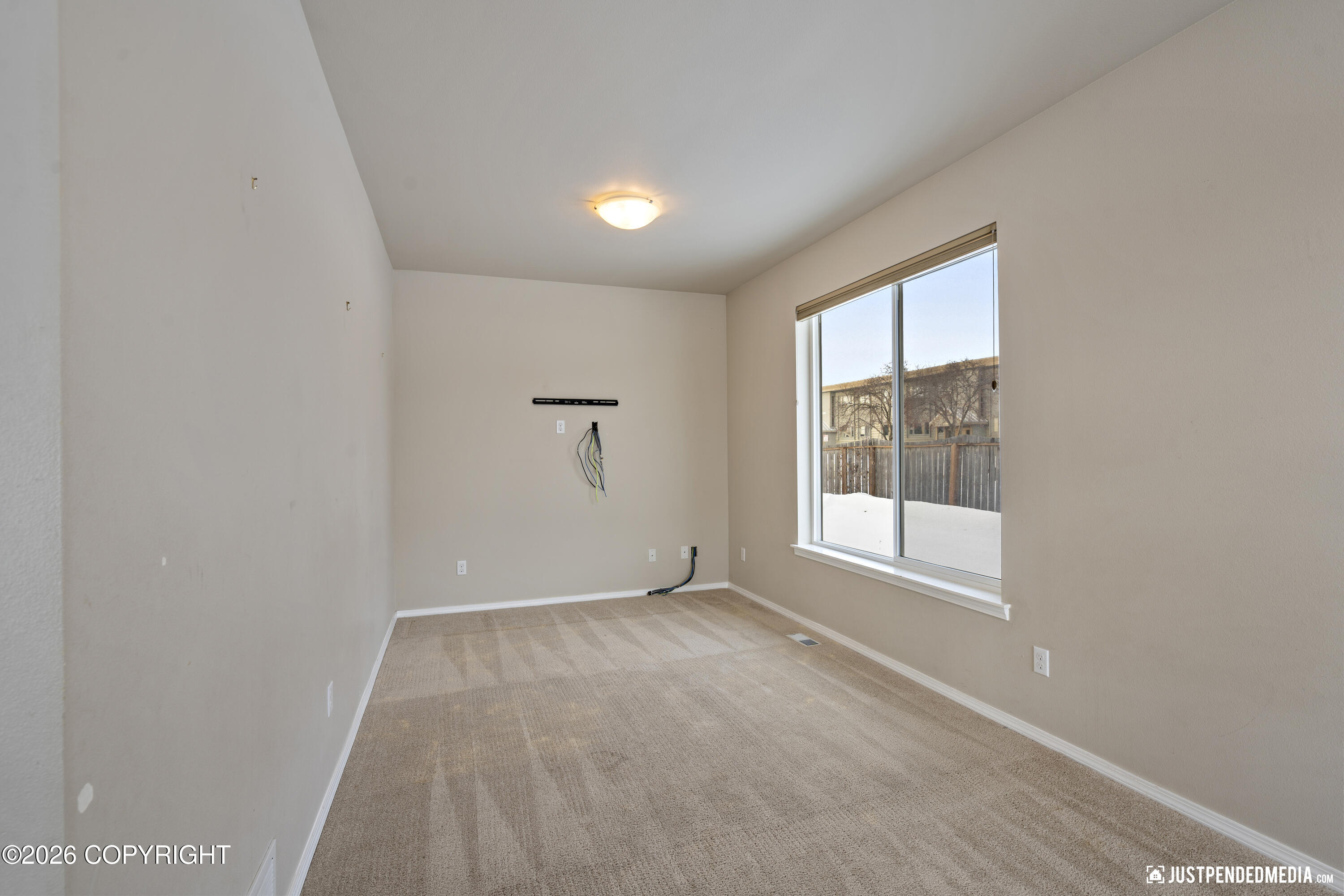 1007 Northpointe Bluff Drive Property Photo 15
