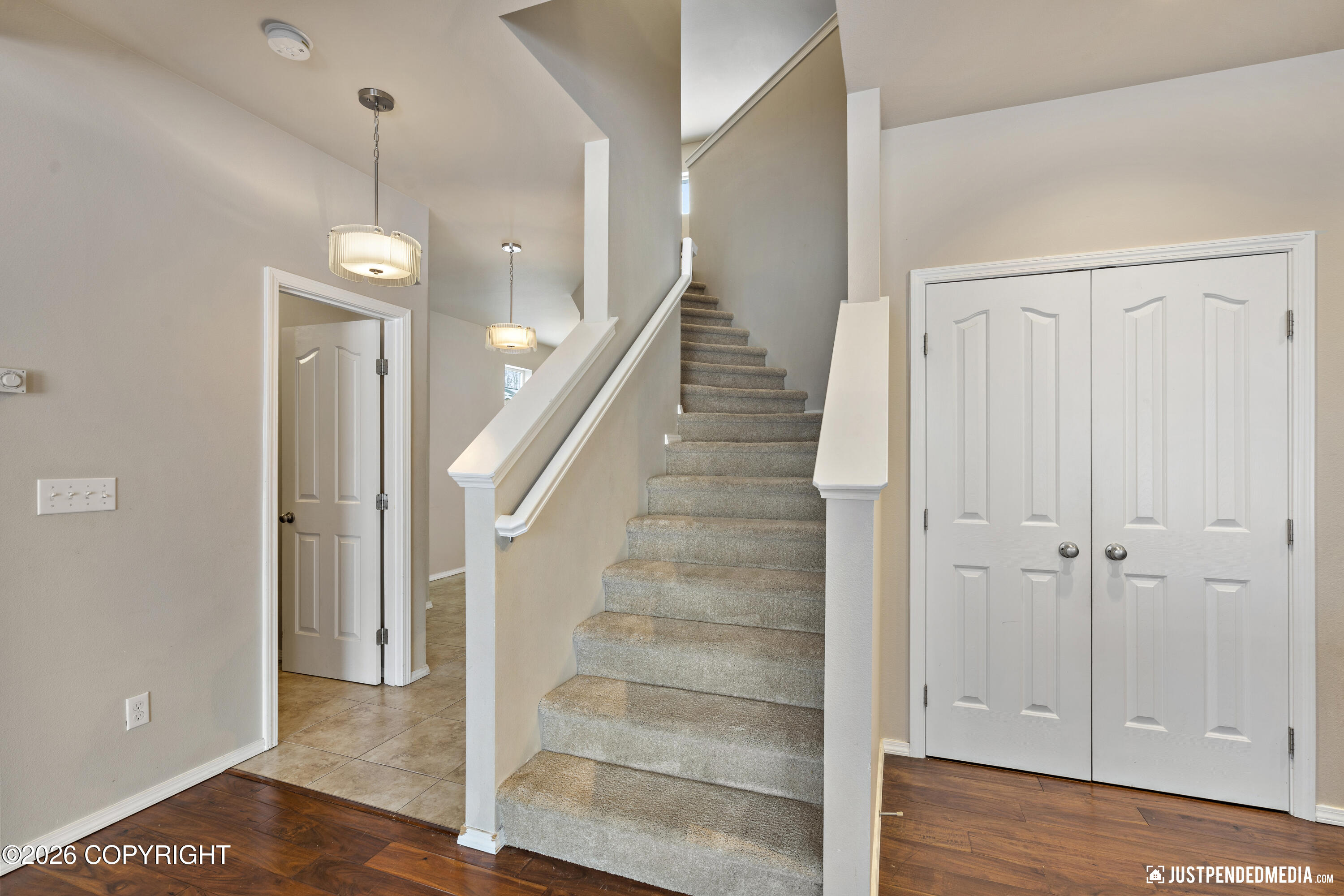1007 Northpointe Bluff Drive Property Photo 18