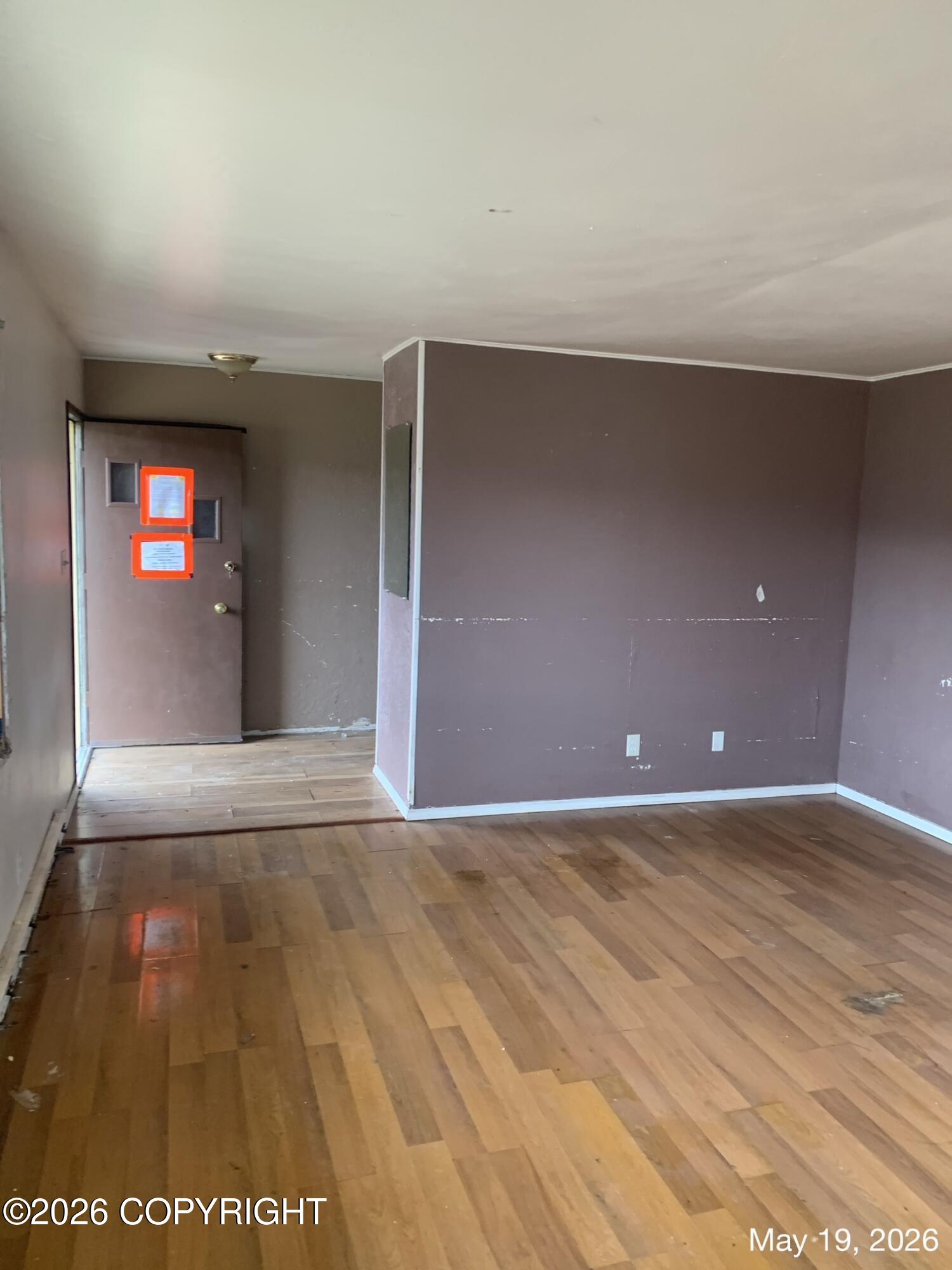 8012 E 5th Avenue Property Photo 7