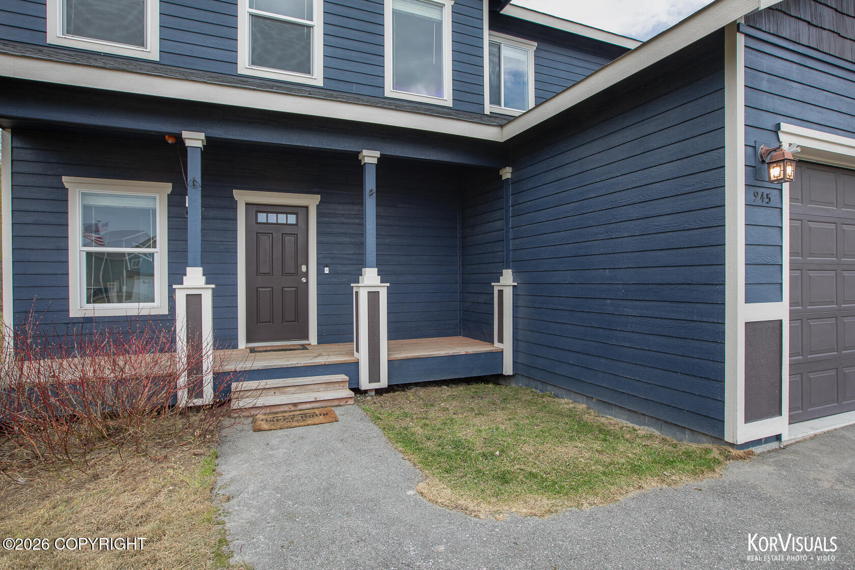 945 S Arza Circle Property Photo 3
