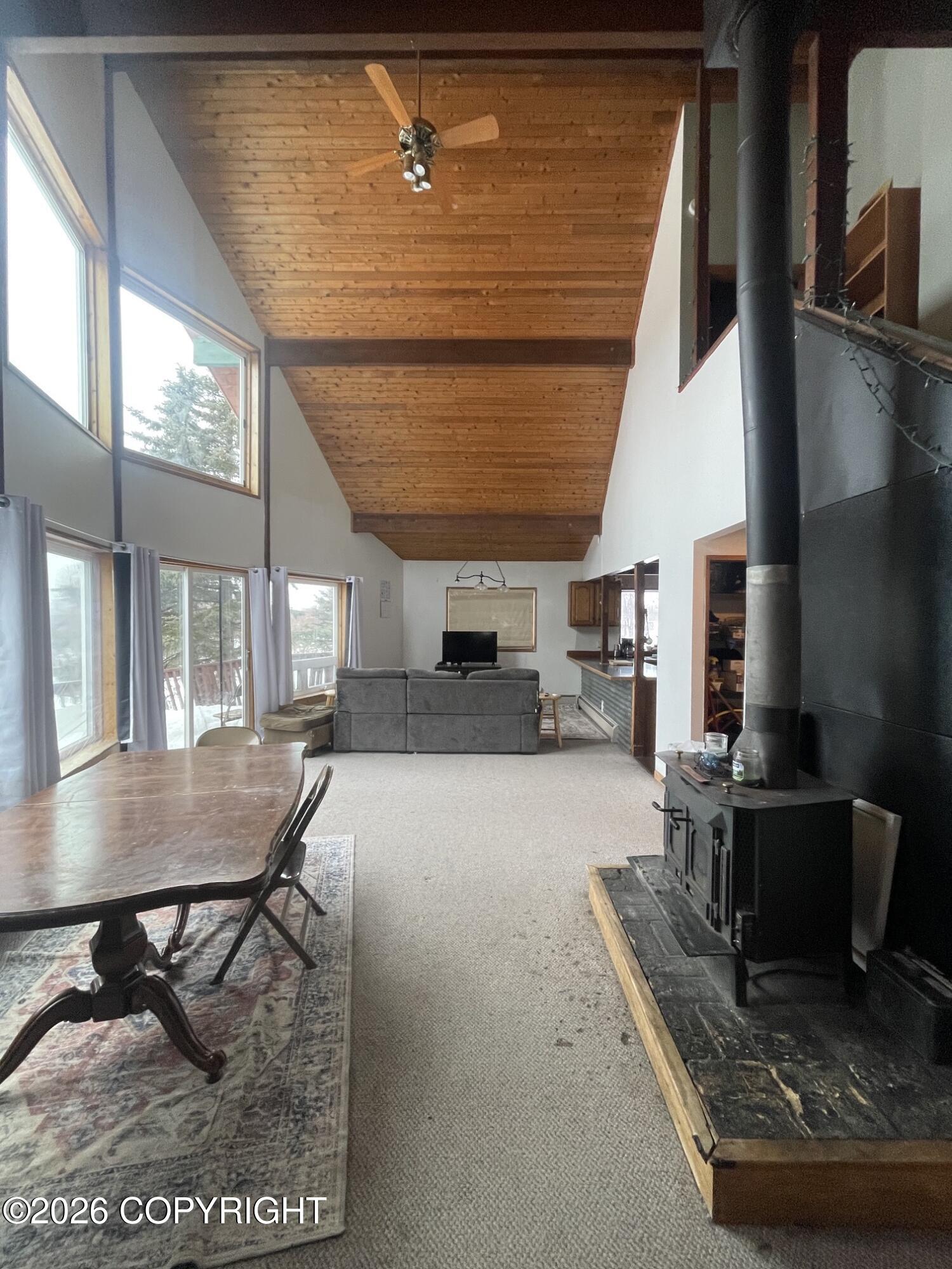 433 E Michael Street Property Photo 4