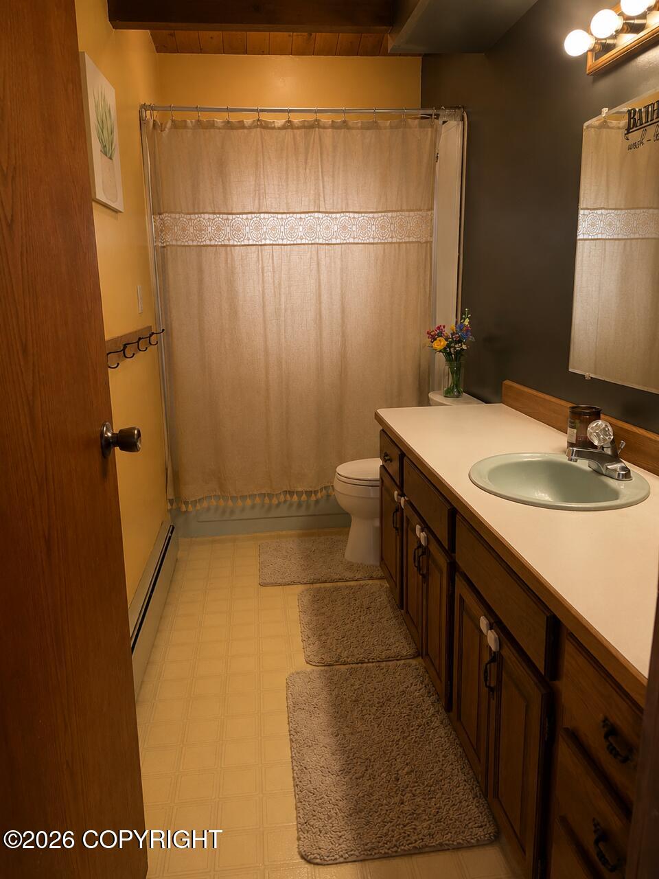 433 E Michael Street Property Photo 13