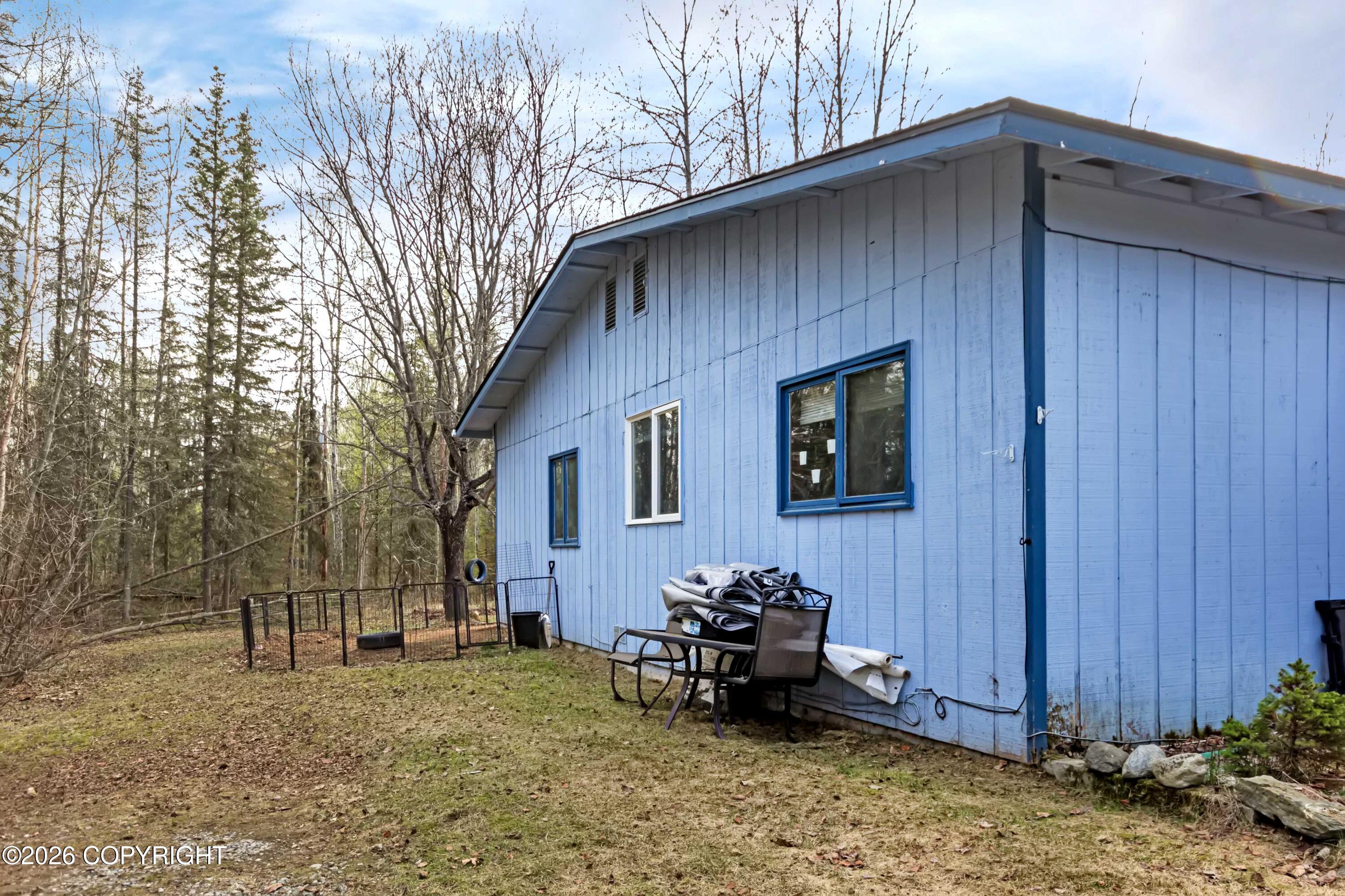 13968 W Holly Loop Property Photo 3