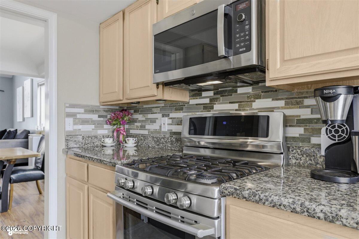 2548 Brook Hill Circle Property Photo 10