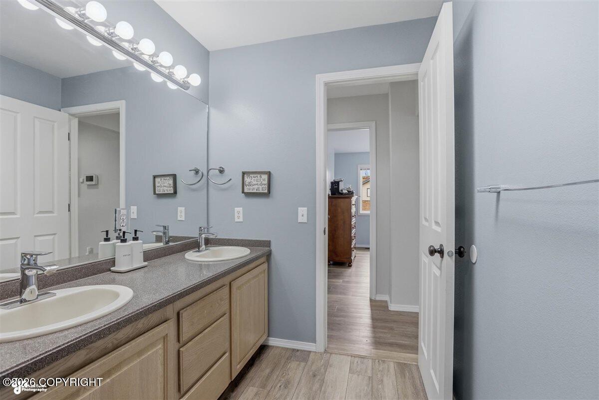 2548 Brook Hill Circle Property Photo 27