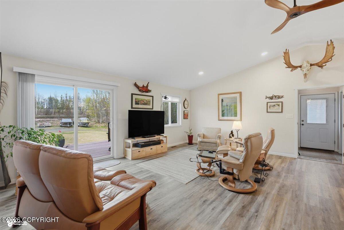 550 W Jack Fish Road Property Photo 8