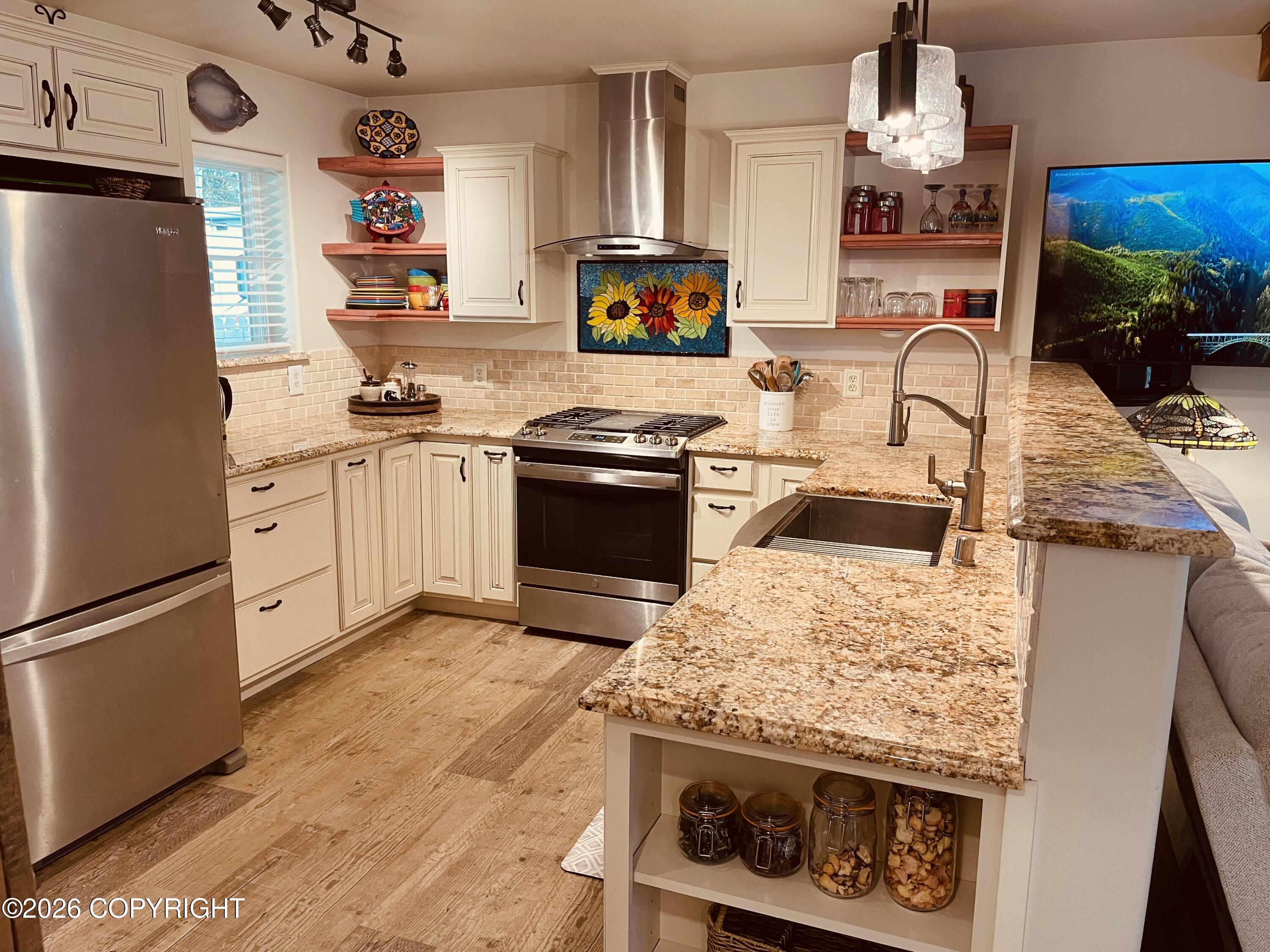 2239 Patterson Lane Property Photo 5