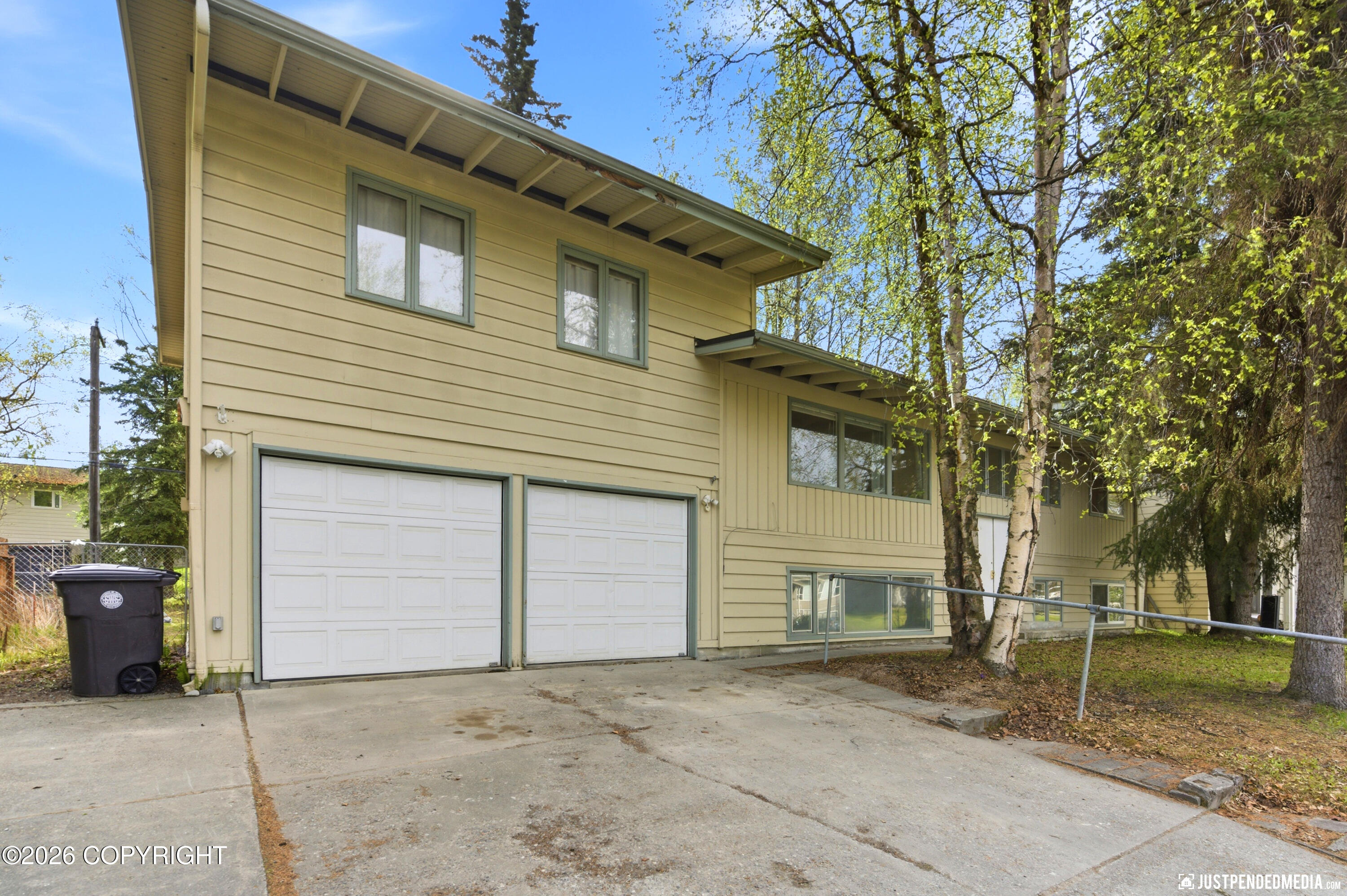 2913 Wentworth Street Property Photo 1